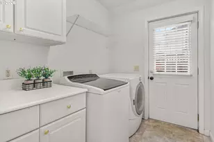 4420 NW Kahneeta Dr, Portland, OR 97229 - Photo 21