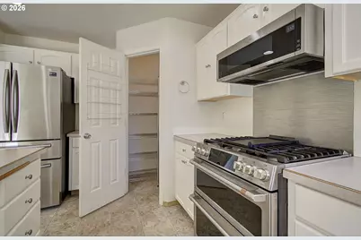 907 NW 13th Ave, Battle Ground, WA 98604 - Photo 13