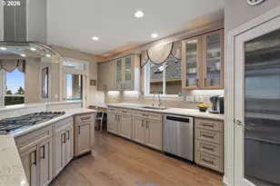 2305 NW Douglas St, Camas, WA 98607 - Photo 13