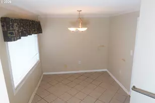 138 Maple Blvd, Wood Village, OR 97060 - Photo 7