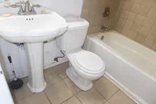 138 Maple Blvd, Wood Village, OR 97060 - Photo 13