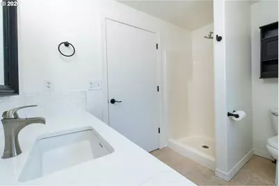 52221 Pine Forest Dr, La Pine, OR 97739 - Photo 9