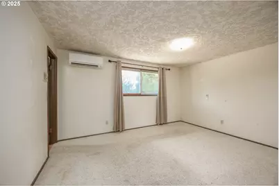 1705 NW Terrace St, Vancouver, WA 98685 - Photo 17