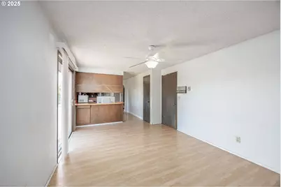 1705 NW Terrace St, Vancouver, WA 98685 - Photo 13