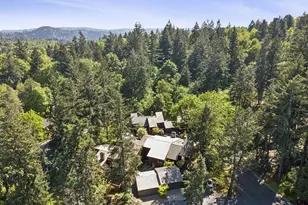 14 Preakness Ct, Lake Oswego, OR 97035 - Photo 37