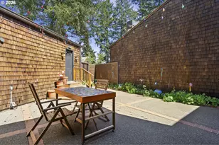 14 Preakness Ct, Lake Oswego, OR 97035 - Photo 11