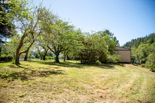 8136 Hwy 126, Florence, OR 97439 - Photo 7