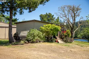 8136 Hwy 126, Florence, OR 97439 - Photo 19