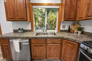 1176 Nautical Dr, Warrenton, OR 97121 - Photo 11