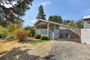 402 Jefferson St, Moro, OR 97039 - Photo 37
