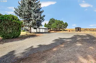 402 Jefferson St, Moro, OR 97039 - Photo 39