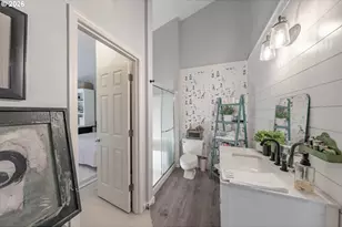 7666 SW Afton Ln, Portland, OR 97224 - Photo 25