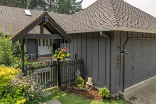 7666 SW Afton Ln, Portland, OR 97224 - Photo 5