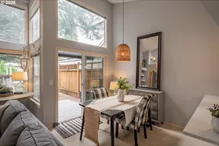 7666 SW Afton Ln, Portland, OR 97224 - Photo 9