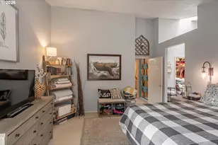 7666 SW Afton Ln, Portland, OR 97224 - Photo 17