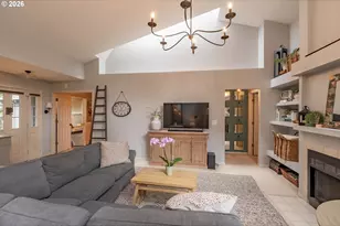 7666 SW Afton Ln, Portland, OR 97224 - Photo 11
