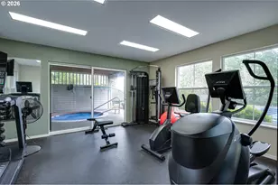 4000 Carman Dr, Lake Oswego, OR 97035 - Photo 37