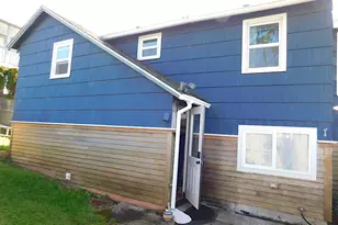 496 Hamburg Ave, Astoria, OR 97103 - Photo 3