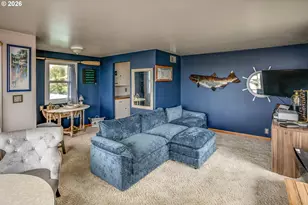 496 Hamburg Ave, Astoria, OR 97103 - Photo 29