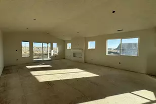 897 E Maple Brook Ave, Hermiston, OR 97838 - Photo 5