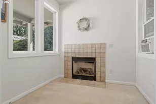 3109 SW Collins Ct, Portland, OR 97219 - Photo 19