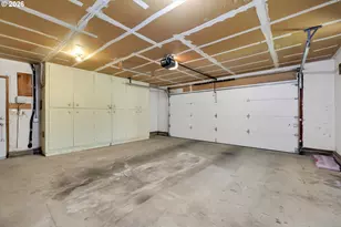 8541 SW Mandan Dr, Tualatin, OR 97062 - Photo 35