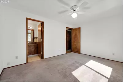 8541 SW Mandan Dr, Tualatin, OR 97062 - Photo 27