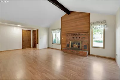 8541 SW Mandan Dr, Tualatin, OR 97062 - Photo 9