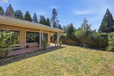 1030 1st Pl, Springfield, OR 97477 - Photo 45