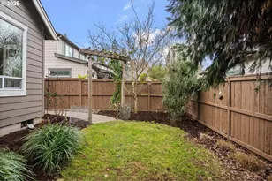 3882 SE Pipers Dr, Hillsboro, OR 97123 - Photo 39