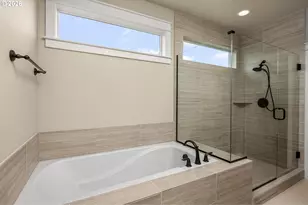 3882 SE Pipers Dr, Hillsboro, OR 97123 - Photo 21