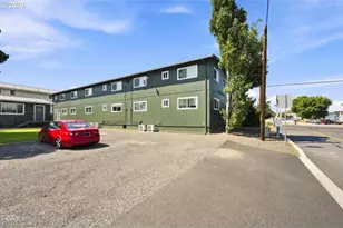 1535 SW Hwy 97, Madras, OR 97741 - Photo 7