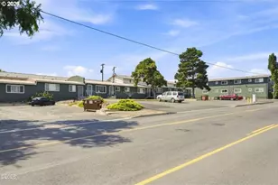 1535 SW Hwy 97, Madras, OR 97741 - Photo 11