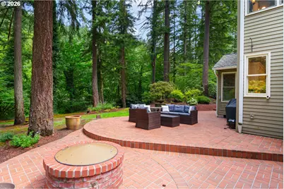 15451 Village Dr, Lake Oswego, OR 97034 - Photo 39