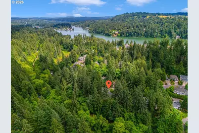 15451 Village Dr, Lake Oswego, OR 97034 - Photo 43