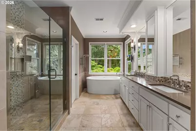 15451 Village Dr, Lake Oswego, OR 97034 - Photo 25
