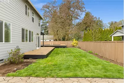 863 NE 4th Ave, Hillsboro, OR 97124 - Photo 37