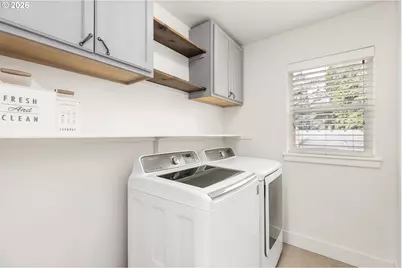 863 NE 4th Ave, Hillsboro, OR 97124 - Photo 31