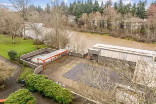 1865 NW Rolling Hill Dr, Beaverton, OR 97006 - Photo 25