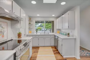 16170 SW Vincent St, Beaverton, OR 97078 - Photo 17