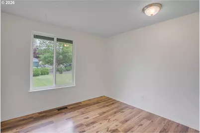 16170 SW Vincent St, Beaverton, OR 97078 - Photo 29