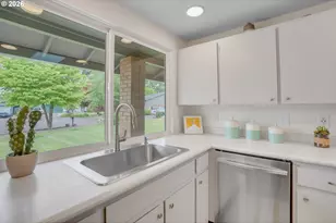 16170 SW Vincent St, Beaverton, OR 97078 - Photo 19