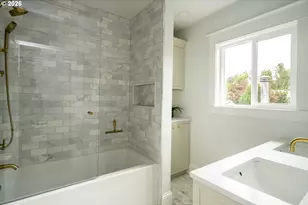 2012 NE 26th Ave, Portland, OR 97212 - Photo 31