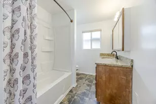 82756 Howe Ln, Creswell, OR 97426 - Photo 17