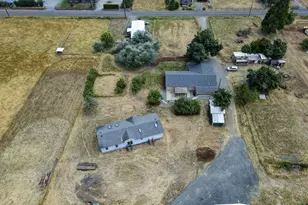 82756 Howe Ln, Creswell, OR 97426 - Photo 45