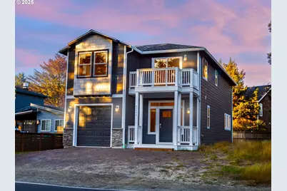 33495 Cape Kiwanda Dr, Pacific City, OR 97135 - Photo 1