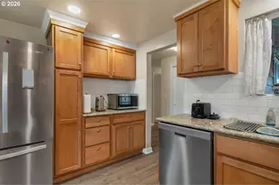 1490 Acacia Ave, Eugene, OR 97408 - Photo 13