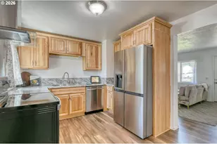 1023 SW 30th St, Pendleton, OR 97801 - Photo 11