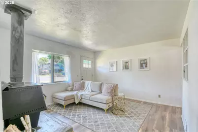 1023 SW 30th St, Pendleton, OR 97801 - Photo 7