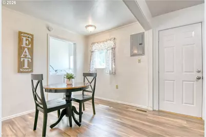 1023 SW 30th St, Pendleton, OR 97801 - Photo 13